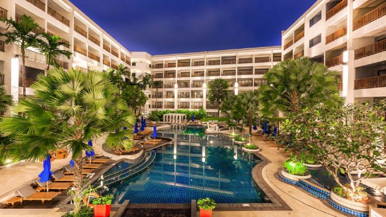 Deveena Plaza Patong 4* - Екзотична Почивка на о-в Пукет - 8 нощувки