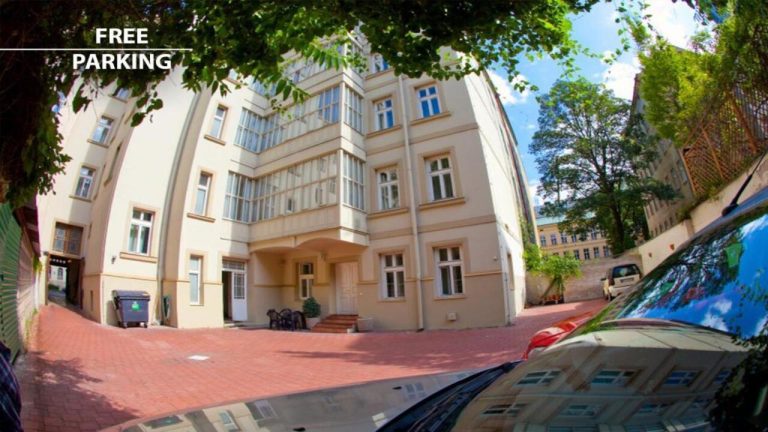 Louis Leger Hotel 4* - КОЛЕДНИ БАЗАРИ в ЗЛАТНА ПРАГА - чартър от СОФИЯ - 4 нощувки